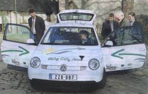 La
 Lupo  - voiture  propulsion hybride
mise au point par une quipe d’ingnieurs de
l’Universit de Lige